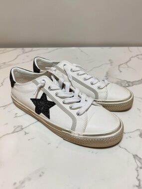 Vintage Havana Sneakers NWOT